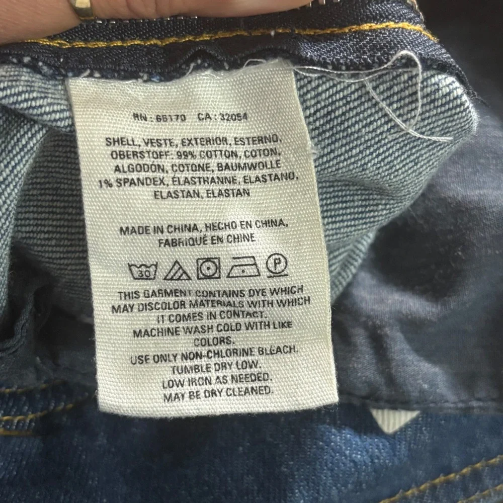 Anthropologie Pilcro High Rise Wide Leg Cropped Belted Jeans Blue Denim size 32